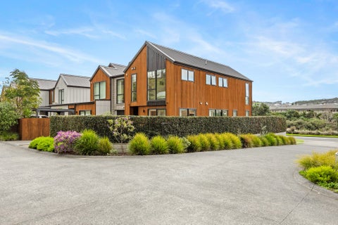 66 Arran Point Parade, Orewa, Orewa