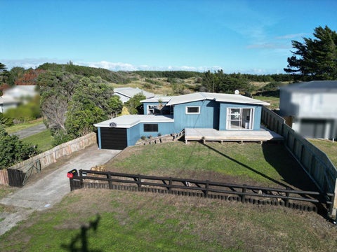 20 Mack Street, Foxton Beach, Foxton