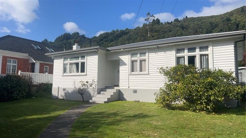 90 Waikawa Road, Picton