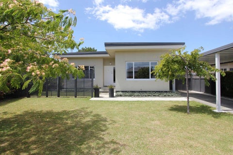 1/2 Anzac Avenue, Onekawa, Napier
