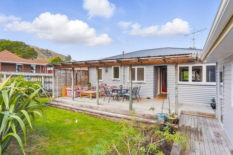 31 Elizabeth Street, Waikanae