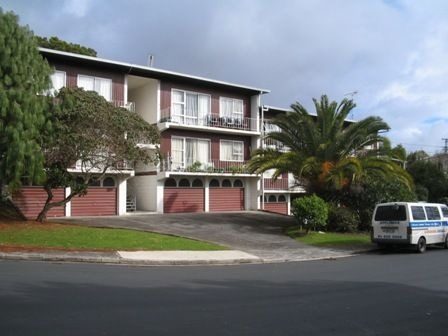 2/42 Don Croot Street, Morningside, Auckland