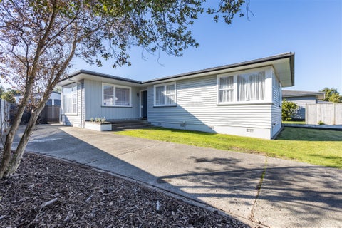 29 Karamea Crescent, Kelvin Grove, Palmerston North