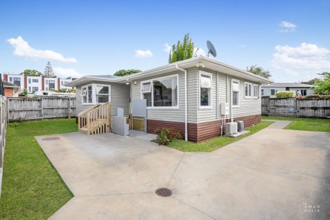 51A Stottholm Road, Titirangi, Auckland