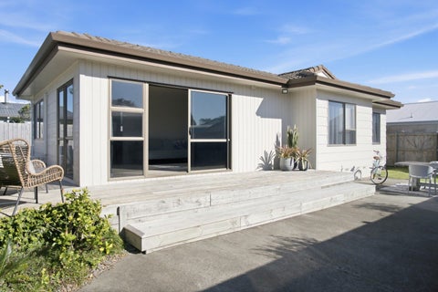 16 Tahara Crescent, Mount Maunganui
