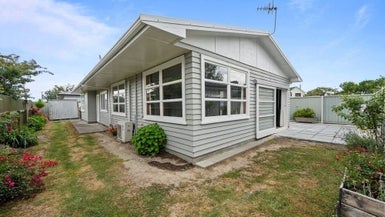 702A Murdoch Road East, Akina, Hastings