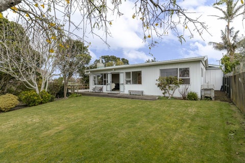 116 Centennial Avenue, Waitara, Waitara