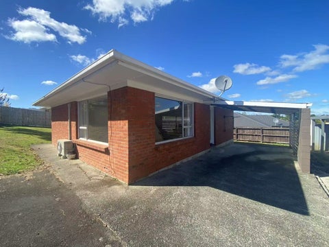 3/8 West Street, Papakura, Auckland