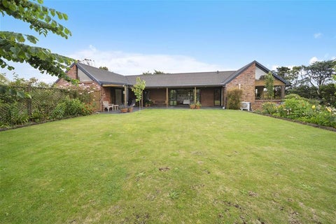 89 Waihi Road, Hawera