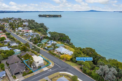 55A First View Avenue, Beachlands, Auckland