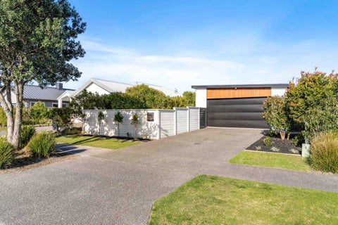 29 Coast Boulevard, Papamoa Beach, Papamoa