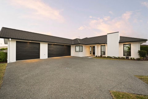 5 Briar Rose Court, Huntington, Hamilton