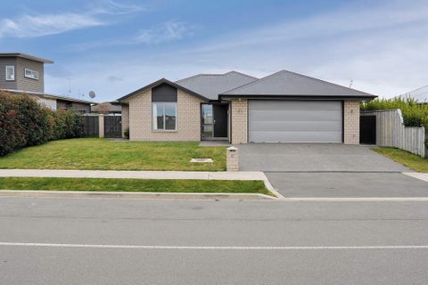 17 Whakatipu Street, Pegasus, Pegasus