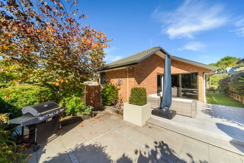 18 Surrey Crescent, Hokowhitu, Palmerston North