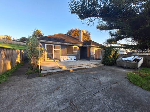 5 Gubb Place, Otara, Auckland