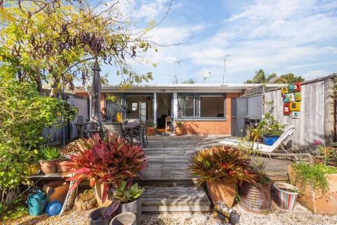 2/100 Victoria Street, Onehunga, Auckland
