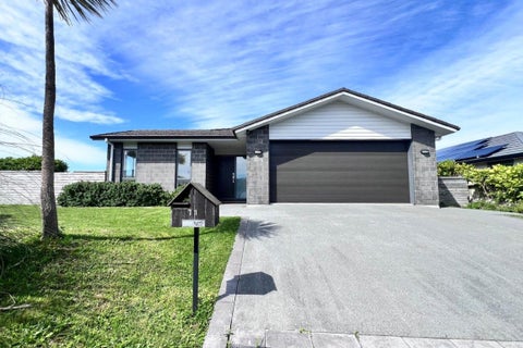 71 John Burke Drive, Aotea, Porirua