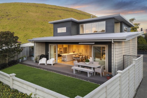 43 Ridgemount Rise, Mangere Bridge, Auckland