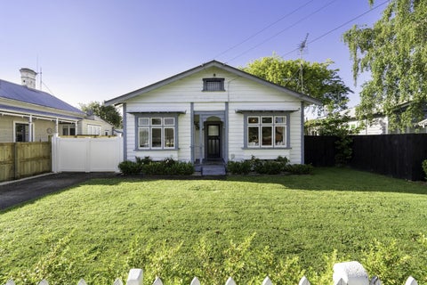 76 Cook Street, Hamilton East, Hamilton