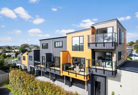 329A Rangatira Road, Beach Haven, Auckland