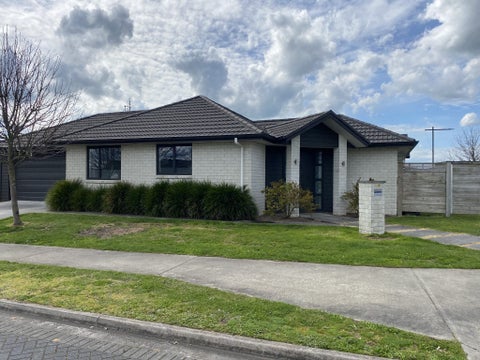 27 Keston Crescent, Flagstaff, Hamilton