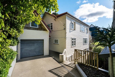 11 Lancaster Street, Karori, Wellington