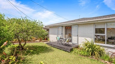 15A Doment Crescent, Orewa, Orewa