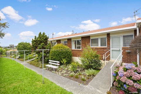 12/16 Willerton Avenue, New Lynn, Auckland