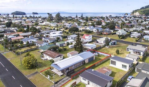 106 Papanui Road, Whangamata