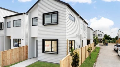 35 Kairakau Street, Papakura