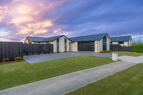 81 Tiritiri Moana Drive, Pegasus, Pegasus