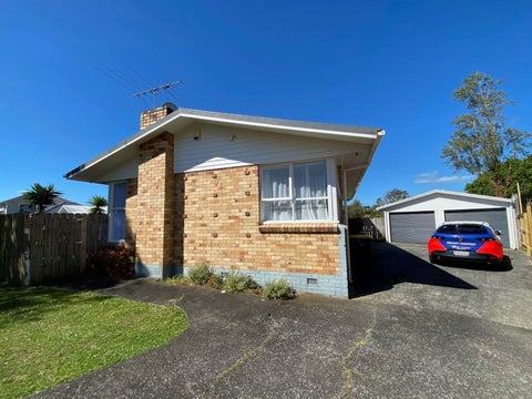 14 Gossamer Drive, Pakuranga Heights, Auckland
