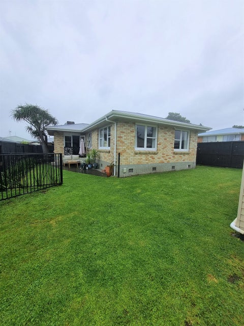16 Oropi Road, Greerton, Tauranga