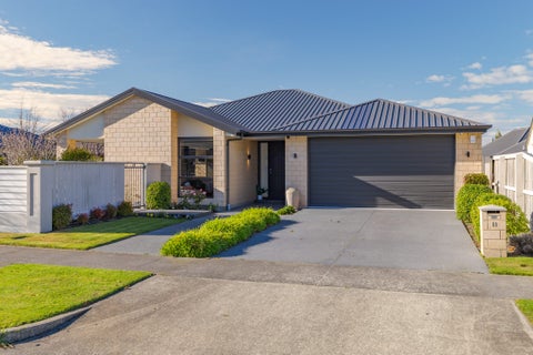 11 Waterford Avenue, Northwood, Christchurch