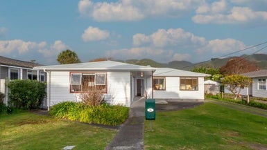 156 Tilley Road, Paekakariki