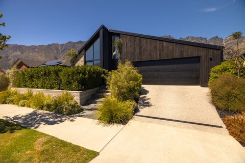 9 Howden Drive, Jacks Point, Queenstown