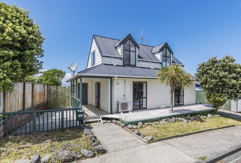 52 Frobisher Street, Island Bay, Wellington