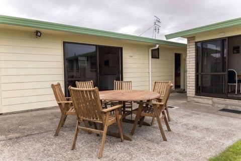 22B Thyra Street, Dannevirke