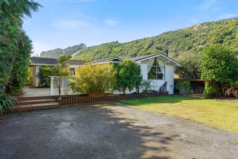 103 Leinster Avenue, Raumati South, Paraparaumu