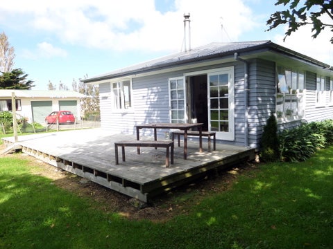 38E Waite Street, Featherston