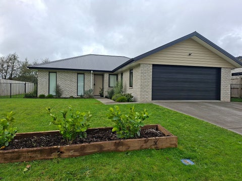 24 Rock Ridge Drive, Kamo, Whangarei