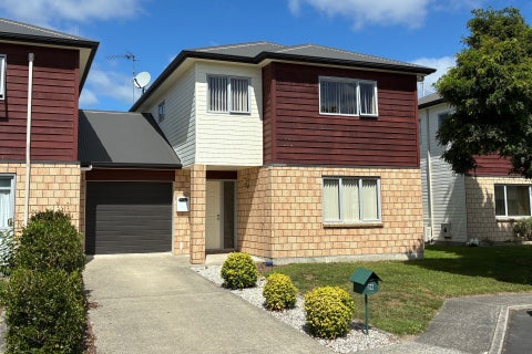 28 Gordon Davies Lane, Huntington, Hamilton