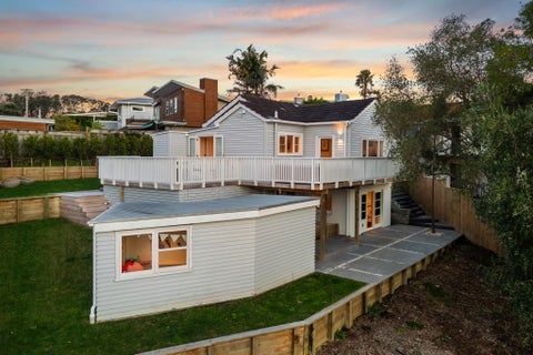 16 School Road, Morningside, Auckland