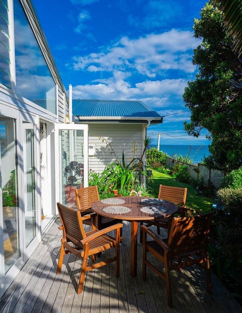 80 The Parade, Paekakariki
