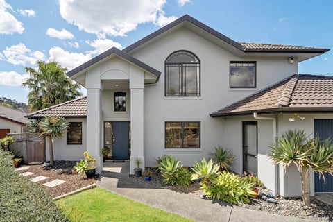 8 Cutter Place, Greenhithe, Auckland