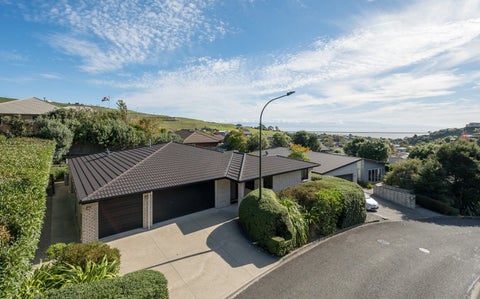 14 Farleigh Street, Atawhai, Nelson