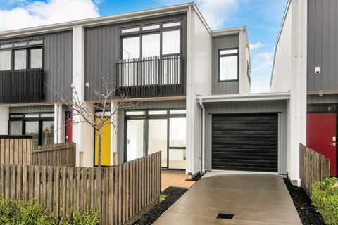 4D Nohoanga RD, Rosehill, Papakura