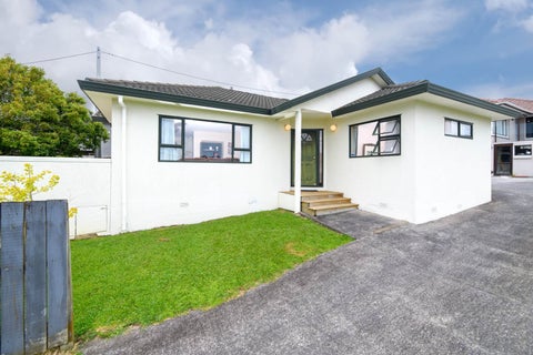 80A White Swan Road, Mount Roskill, Auckland