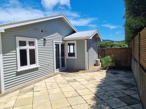 1 Espin Crescent, Karori, Wellington