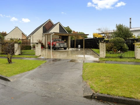 11 Panako Place, Awapuni, Palmerston North